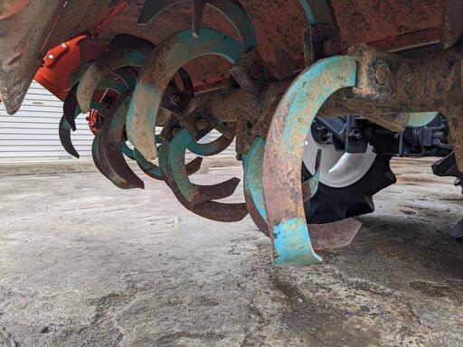 鹿児島発 クボタ15馬力トラクターA15 自動水平、自動深耕 前輪