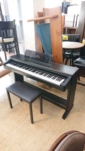 YAMAHA Clavinova ヤマハ 電子ピアノ デジタルピアノ 88鍵盤 椅子付き(YAMAHA製) スタンド付き CLP-123 鍵盤楽器☆近隣配送無料 買取帝国 朝霞店