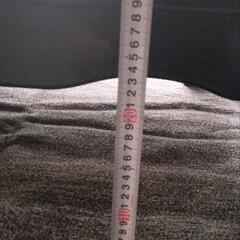 テーブル！彫刻がおしゃれです。