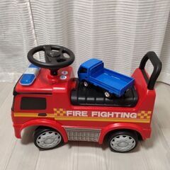 室内乗れる消防車