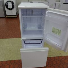 ID 343542　２ドア　シャープ　137L　２０１７年製　SJ-D14C-W