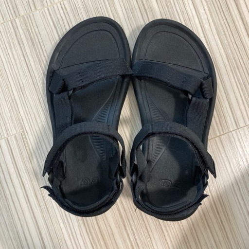 teva ハリケーン24cm