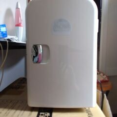 2電源式コンパクト保冷保温ボックス