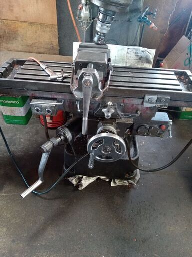 IWASHITA 汎用フライス 引き取り限定。