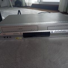 VTR一体型DVDビデオプレーヤー