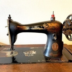 【アンティーク足踏みミシン】SINGER（シンガー）の逆輸入モデルを販売中！