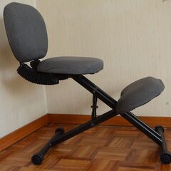 バランス椅子「背筋が伸びる」「腰痛改善」中古少し汚れ