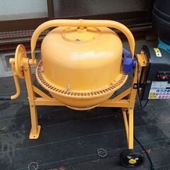 GW中に取引ない場合処分値引無しコンクリートミキサー100V GW中に取引ない場合処分値引無しコンクリートミキサー100V