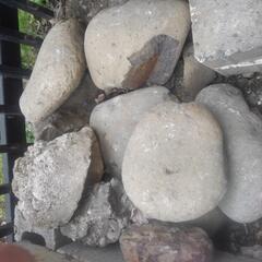 石、ブロック、コンクリートレンガまとめて