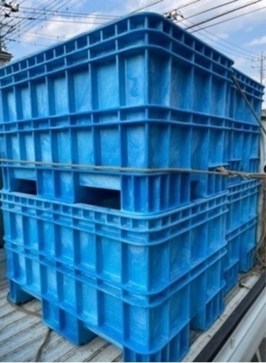 【新品】ダイライト SF R 300 L 容器 水槽 貯水 タンク ストッカー クーラーボックス メダカ 鯉