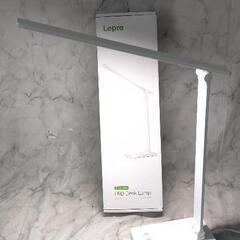 LED desk Lamp デスクランプ 白 比較的美品