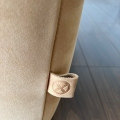 オピアム　オットマン