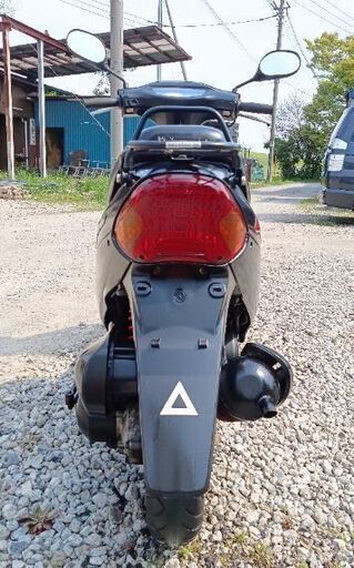 優れたエンジン。 非常に速いバイク。 キムコ(スーナー100Z 優れたエンジン。 非常に速いバイク。 キムコ(スーナー100Z