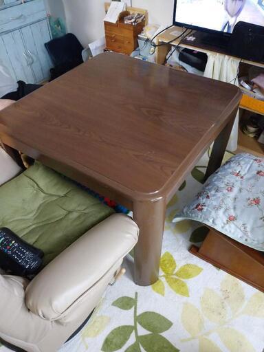 ダイニングテーブル(コタツ付き)