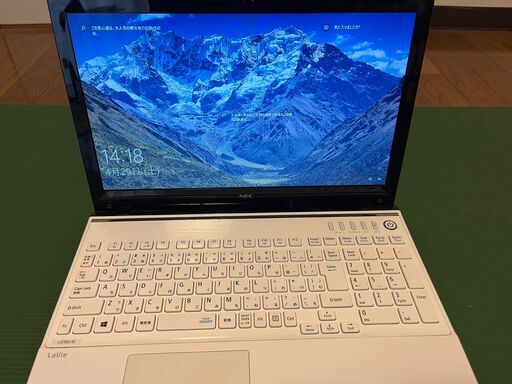 NEC　LAVIE　CORE　I7　SSD搭載　PC-LS700NSW　ノートパソコン