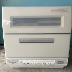 食洗機　パナソニック 食器洗い乾燥機　NP-TY11-W　2019年製