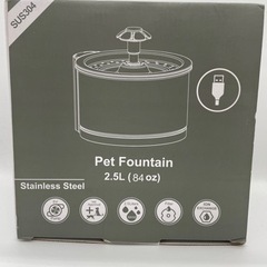 大幅値下げ‼️Pet Fountain 2.5L猫、小型犬、猫用...