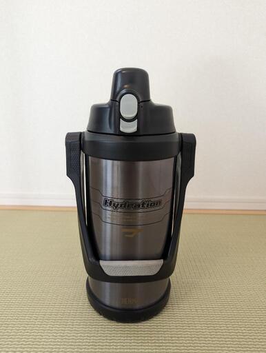 サーモス　水筒　2L