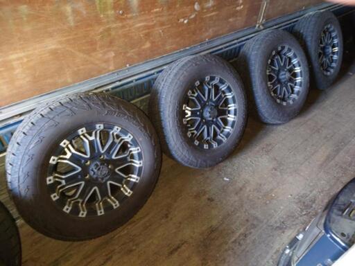 値下応談☆ROCKKELLY MX-2 215/70R16 全地形対応型タイヤ