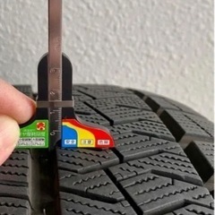 ヴェルファイア　スタッドレスタイヤ16インチ