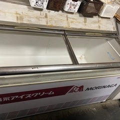 冷凍ショーケース