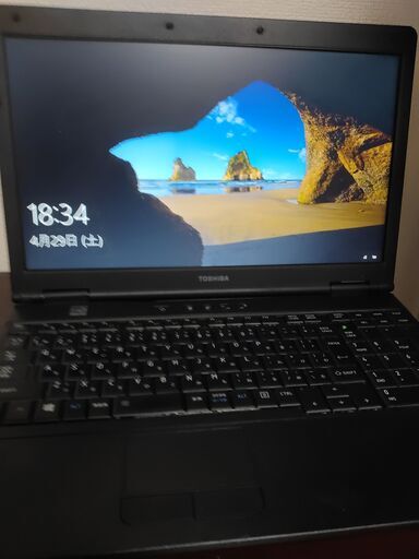 東芝ビジネスモデル 高速SSD搭載 　メモリ4G CD/DVD/読み書き　大画面15.6インチ