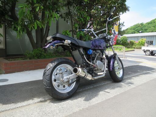 ホンダ エイプ100 実働カスタム車 バッテリーレス仕様 タイヤ前後バリ