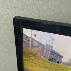 液晶テレビ　TOSHIBA REGZA 40インチ