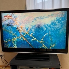 42型液晶テレビ　TOSHIBA REGZA  42ZV500