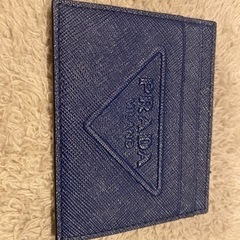 新品PRADA  名刺入れカードケース