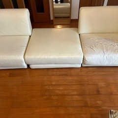 【取引完了】3人掛けソファー🛋 0円‼️