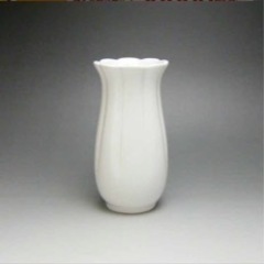 花瓶8個(陶器、白)