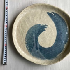 自作の陶器　大判絵皿