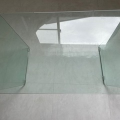 5/7まで出品　お値下げ⭐︎美品⭐︎ ガラステーブル　