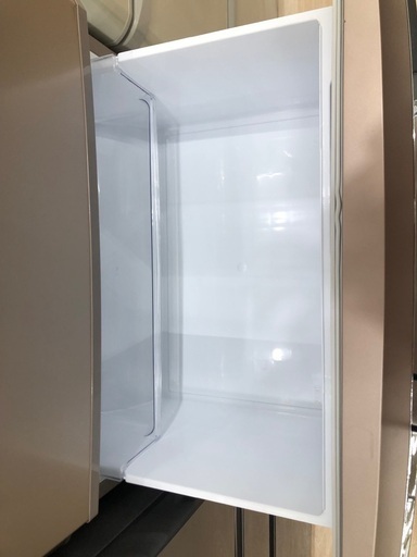MITSUBISHIの3ﾄﾞｱ冷蔵庫(MR-C37E-P)のご紹介です
