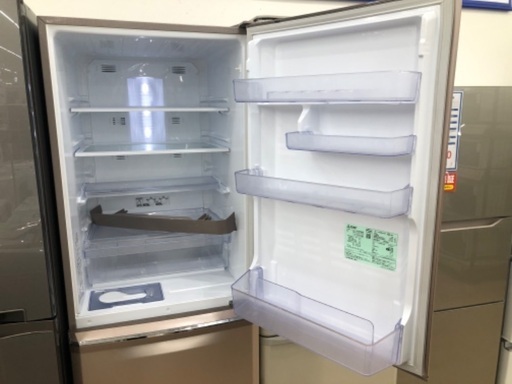 MITSUBISHIの3ﾄﾞｱ冷蔵庫(MR-C37E-P)のご紹介です