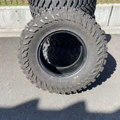 YOKOHAMA  GEOLANDER M/T 35×12.5R...