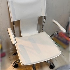 【無料】高さ調節可能　チェア　椅子