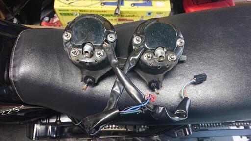 SR400 純正メーター 2003年式 イモビ付き