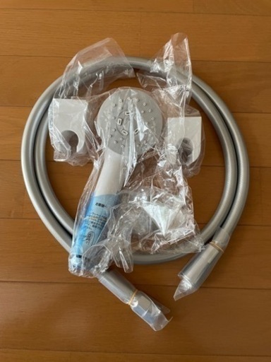 シャワーヘッド、ホース、取付器具一式
