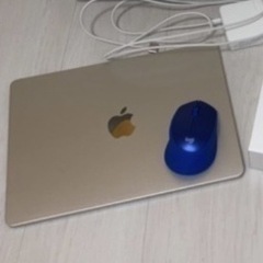 シュプリーム 極美品 22AW ウインドストッパー ワーク ベスト-M2 MacBook Air - スターライト メモリ16gb 1TB SSD office マウス スタンド付き