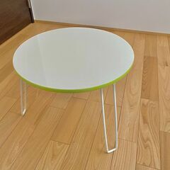 折り畳みローテーブル　丸型　白　黄緑　(幅50×奥50×高38cm)