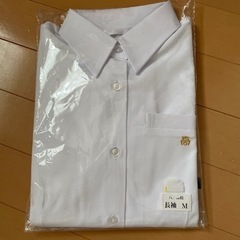 【ネット決済・配送可】指定ブラウス　Mサイズ新品