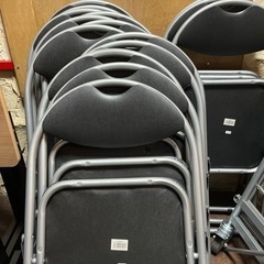👀パイプ椅子　１脚500円