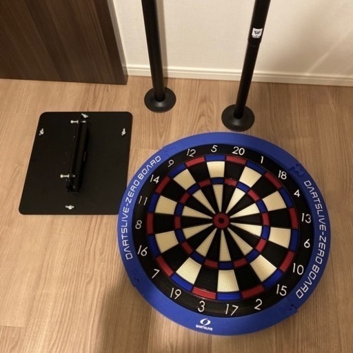 【美品】ダーツライブ ゼロボード ポールスタンド セット 静音 15.5 インチ ダーツ ライブ ゼロ ボード ポール スタンド セット 静音 15.5 インチ