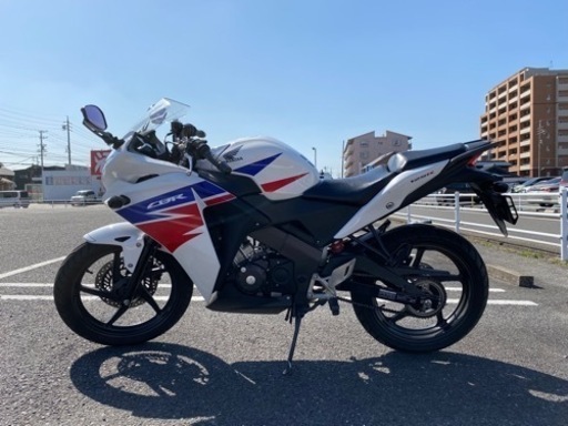 ホンダ CBR125R