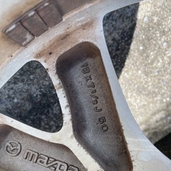 マツダ　cx5にはいてました　225 60R18