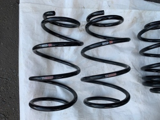 取付費込み】80系ヴォクシーノアエスクァイア 4WD用ダウンサス