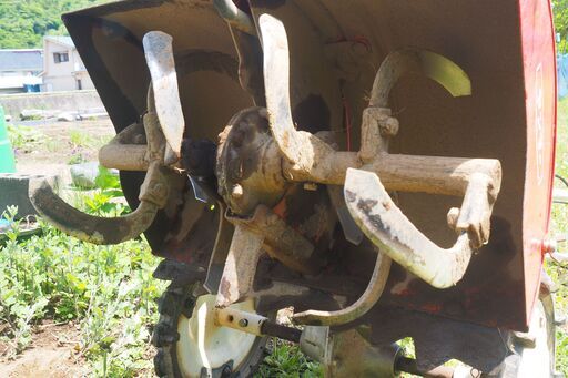 ヤンマー ミニ耕うん機 TB3（チビポチ）　ー小さな畑でも気軽に取り回しできるミニサイズ