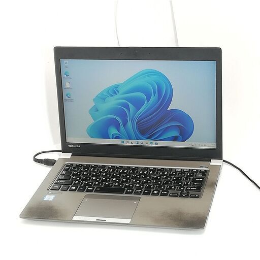 送料無料 高速SSD 13.3型 軽量 薄型 ノートパソコン 東芝 R63/F 中古 第6世代Core i5 8GB 無線 Wi-Fi Bluetooth Windows11 Office